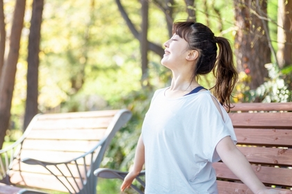 腸セラピー　腸もみ　日光　うつ