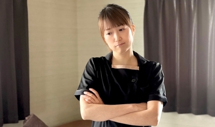 悩むセラピスト